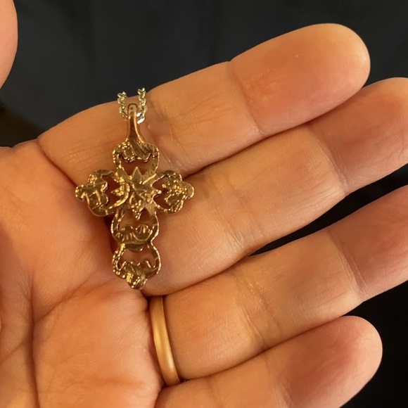 The Vatican Library Collection Rose Gold 1" cross purple stones silver 25" chain - Picture 2 of 6